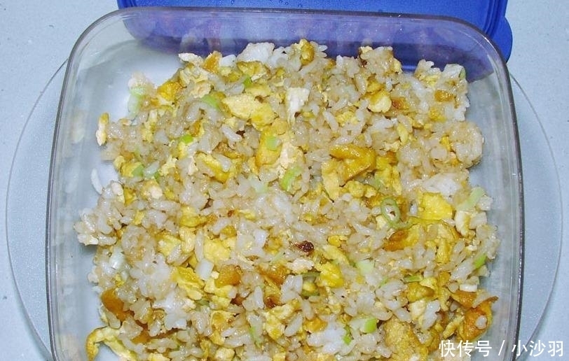 蛋炒饭|大排档老板: 蛋炒饭别只会放酱油! 多放一点它, 美味提升1倍