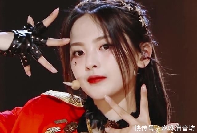 表演|火箭少女再次表演卡路里,吴宣仪甜美十足,看清杨超越我犯花痴了