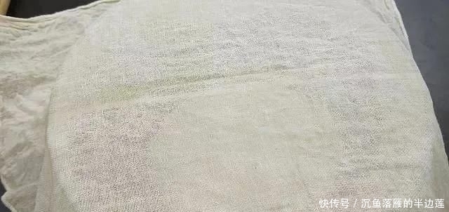 做法|这个“饼”3天不吃就想的慌,金黄酥脆,又香又解馋,做法超简单