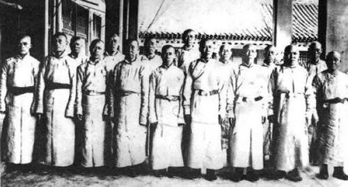  宫当太监|中国最后一个太监，死于1996年