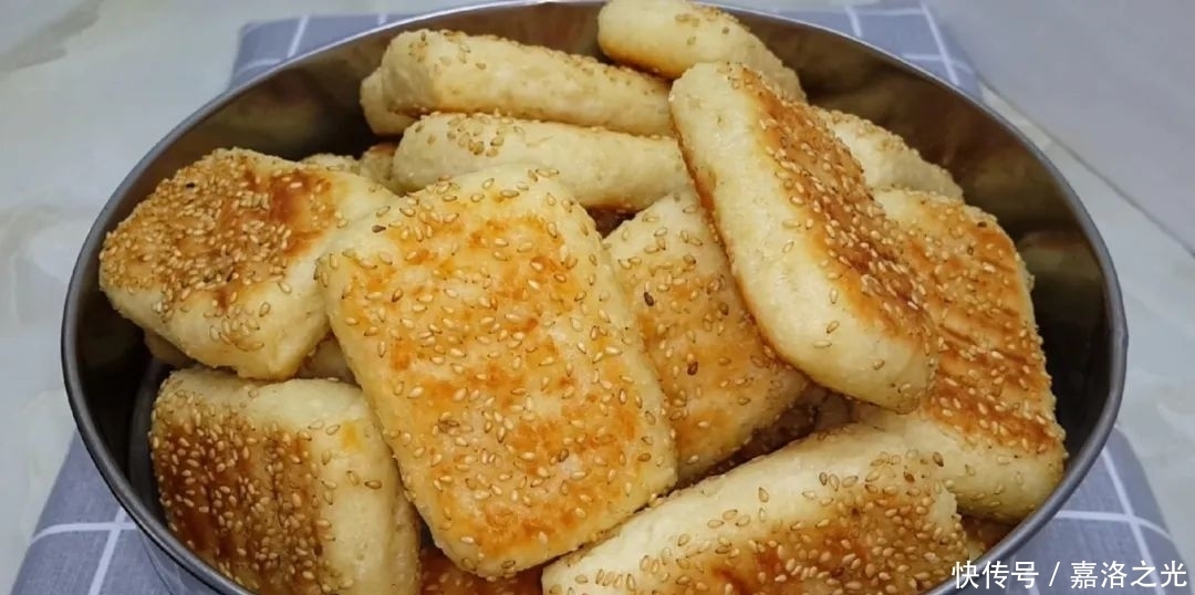 面包|2个鸡蛋,1碗面,不用蒸不用烙,比面包松软香甜,吃过就念念不忘