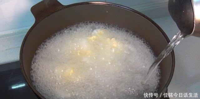 健康|天凉了,饭后喝碗汤,养胃又健康,家常蔬菜汤,老人孩子都喜欢