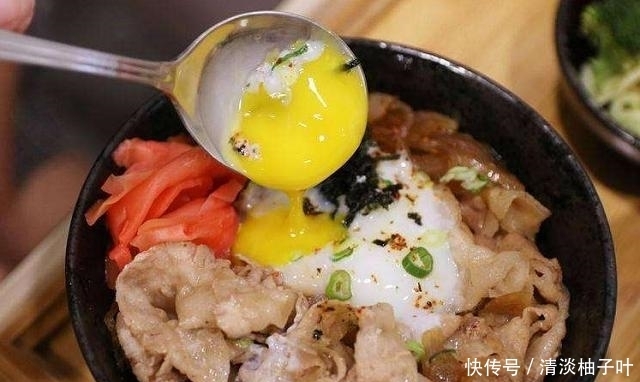 爆红|日本很爆红的“假中国菜”，就连中国人自己都没听过