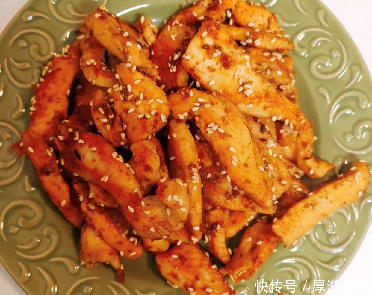 美味|越嚼越香的鸡胸肉条,减肥期间的美味小零食