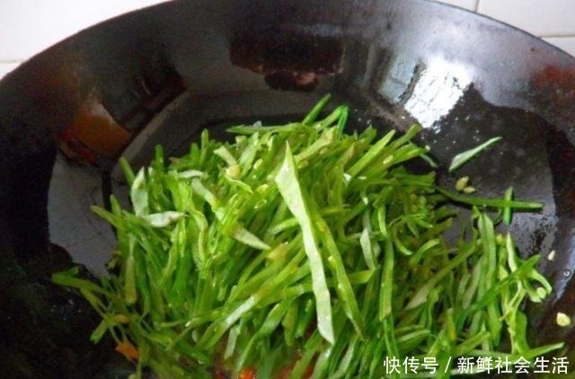 最多|这种菜夏天很难遇见,每次买好几斤,营养又便宜,口感清脆很下饭