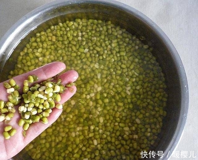 糕点|抹茶酥和我自己做的红曲糕点,不油腻