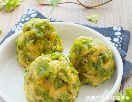  美味|爱吃馒头的有福了，简单蒸一蒸，松软美味，出锅吃3个，总不够吃