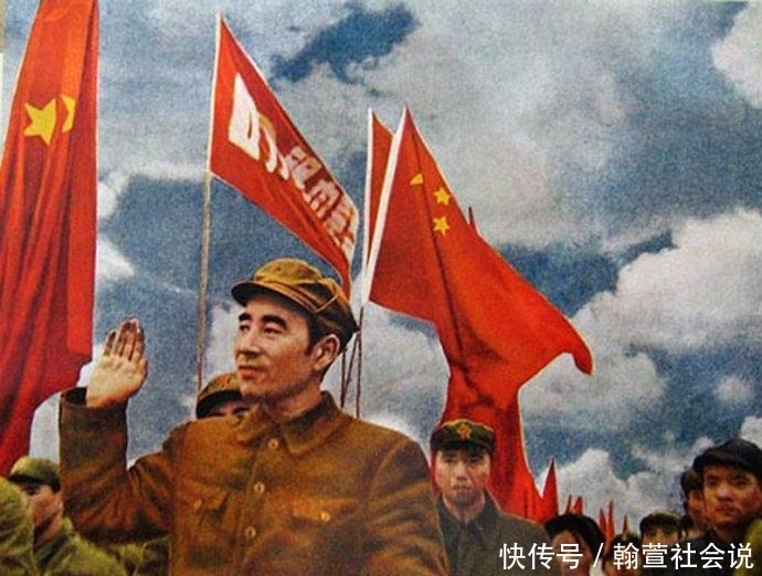 势不可挡|林彪率四野在东北势不可挡, 却被身边心腹背叛, 后来更是无人敢提