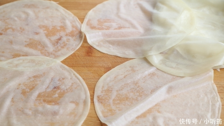 饺子皮|春饼别买了,不和面不揉面,10分钟做100张,又薄又劲道