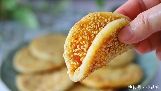 早餐|山药别总炒着吃,做成营养早餐饼,香甜软糯,孩子隔天就想吃