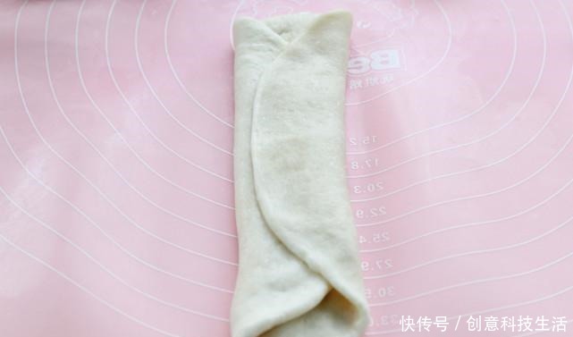 保证|油酥饼做法并不难，掌握正确配方和比例，保证层层酥脆一碰就掉渣