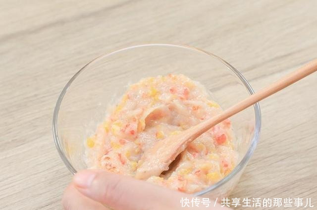 黄椒|惊了,丸子还能这么吃,鲜香软嫩,3分钟就能学会