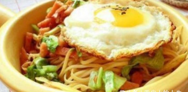 推荐|美食推荐蚝油粉蒸肉、蚝油炒面、黄豆酱蒸鱼、极品水煮肉片