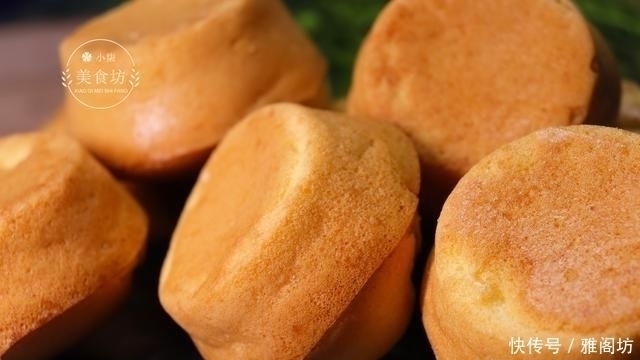 一滴水|面粉里加4个鸡蛋,不发面,手不粘面,不放一滴水,孩子抢着吃