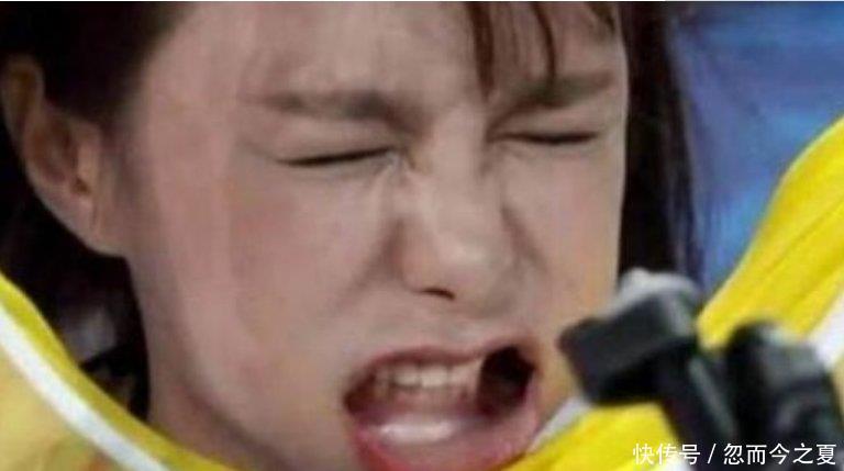 假体|明星接受干冰惩罚,杨颖有没有整容一目了然,图5却被吹出假体