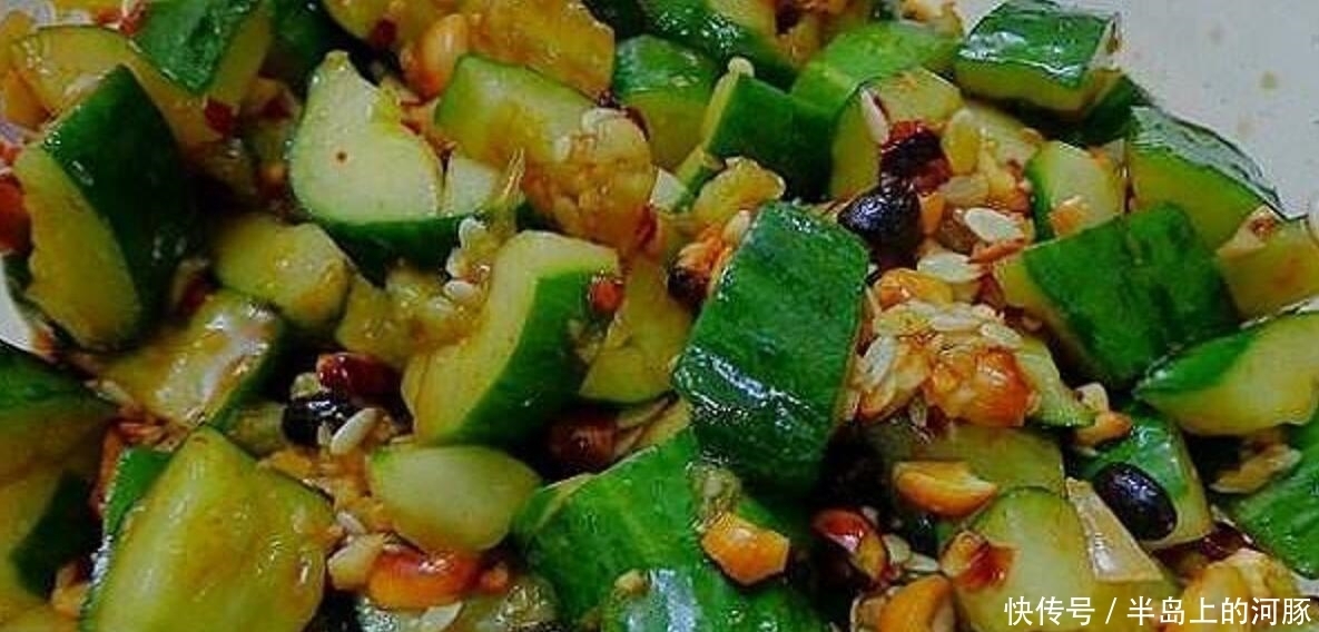 人比较喜欢|饭店的拌黄瓜为啥那么好吃?大厨教你做,原来这么简单