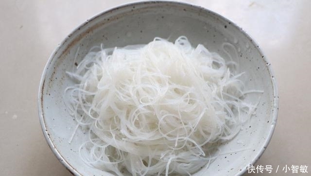 炖菜|1把粉丝1块肉,教你做名菜“蚂蚁上树”,味道香浓比炖菜还好吃