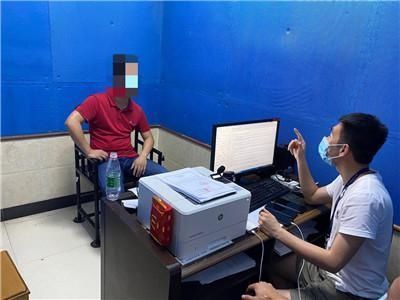 团伙|自以为“最安全”女子报警找民警讨说法，却将团伙集体送进监狱