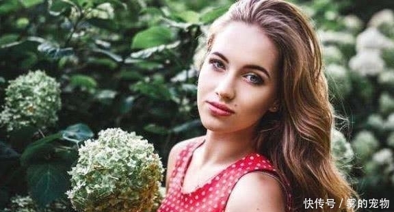 韩国|都是校花,韩国vs美国,看到中国校花:敢问姑娘可曾婚配?