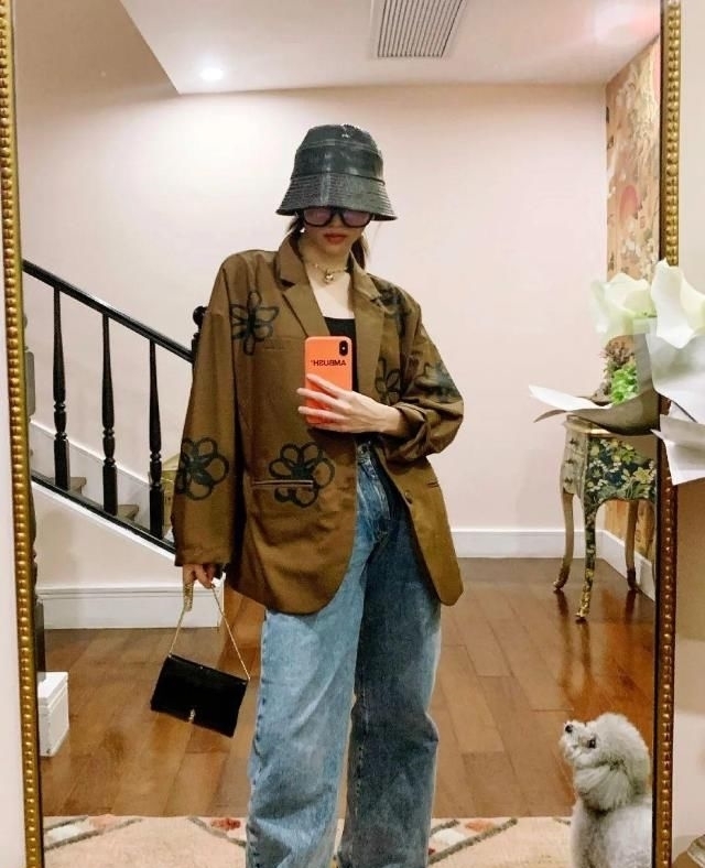 对镜|解锁对镜自拍技巧,分分钟在家拍出大片!