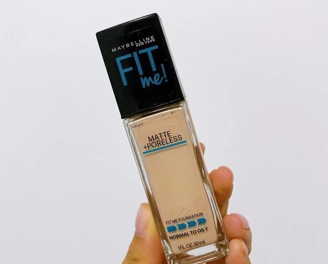 日记|粉底液“吐槽大会”!完美日记网评最差,美宝莲暗沉快,你的呢?