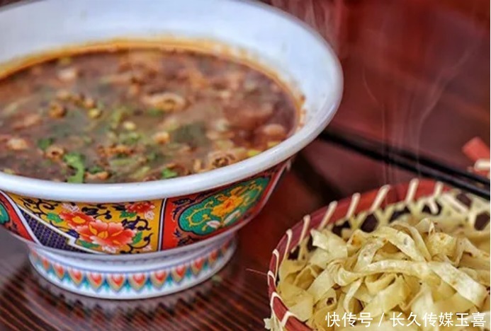 怀念|怀念的牛肉汤,再搭配上烧饼,几碗下肚不成问题