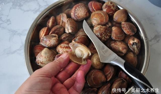 鲜活|三块钱一斤鲜活鸟贝,做成小麻辣小海鲜,麻辣鲜香,太下饭了!