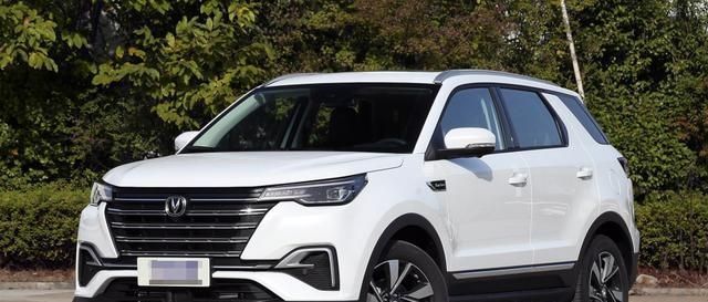 炫动|我想买一辆长安CS55PLUS15T自动炫动型,全款落地需要多少钱