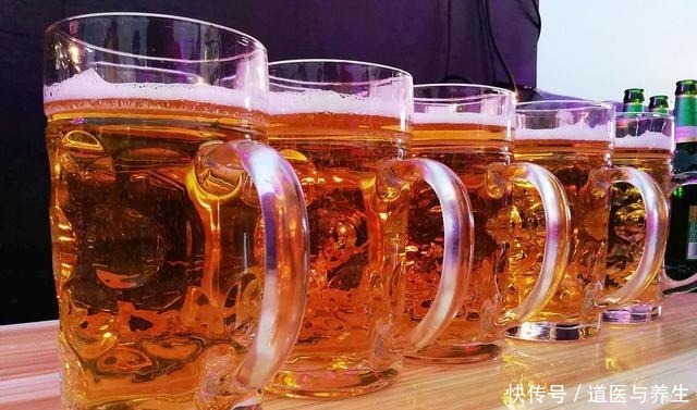 原料|买啤酒,不是越贵越好,配料表里多几样原料,再大牌也不算好啤酒