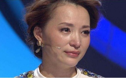 人生海海|为了他,高晓松连夜从美国飞回,董卿推掉所有节目,他有何魅力