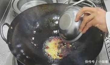 调料|爷爷使用了30年的凉拌汁秘方, 仅需加5种调料, 不管拌什么都好吃