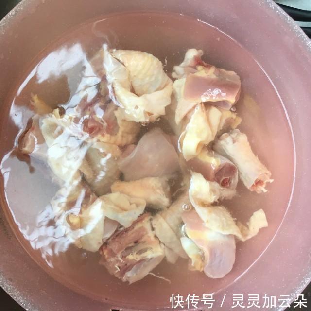 鲜贝|鲜贝炖土鸡腿,营养滋补,鲜美可口