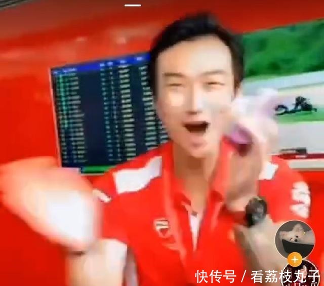 冠军|王一博赛车痛失“冠军”,对手欢呼雀跃评论一边倒