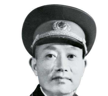 手下|他才是陈赓手下的第一猛将,每次陈赓提起他都会起立敬礼