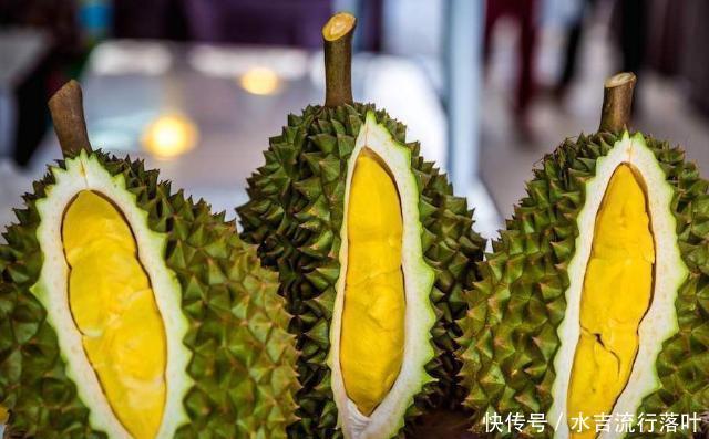  无果|在泰国看到这种榴莲最好别买，导游多次暗示无果，游客买完就后悔