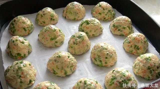 面粉|3种蔬菜2种面,教你做营养菜窝头,不揉面不发面,吃着真过瘾