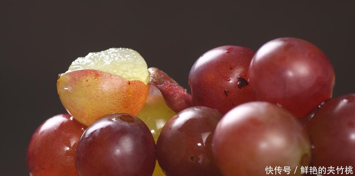  只用|洗葡萄时，最忌讳只用清水洗了！记住这个方法，干净卫生又健康