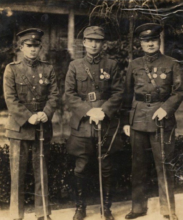 蒋介石|舅舅是军委一把手,他当处长时当众挥拳打厅长,厅长抱头鼠窜