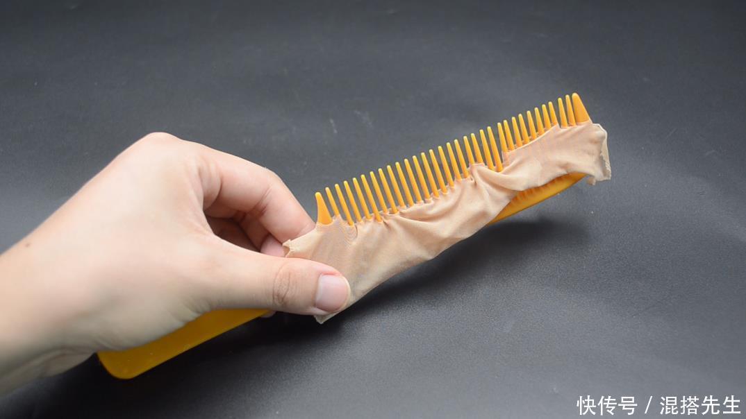 长筒袜|袜子 和梳子没想到可以有这种搭配