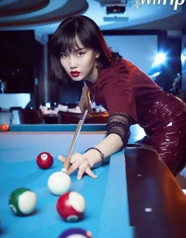  节目当中|比黄圣依还作的女星见识了雪藏13年凭骚出圈却被29位姐姐宠上天