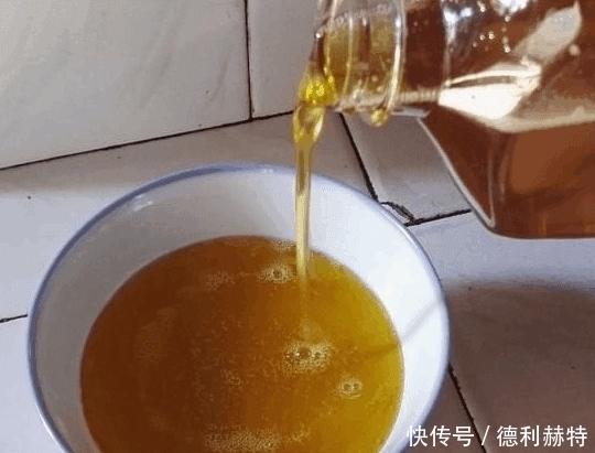 菜籽油|常见6种食用油，大豆油、菜籽油、玉米油哪个好？贵的就是好油？