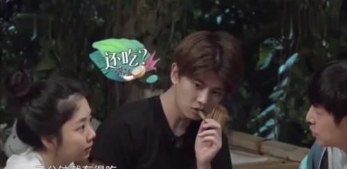  三观|《向往4》谭松韵半夜吃玉米，却坐实黄磊做饭造假网友毁三观