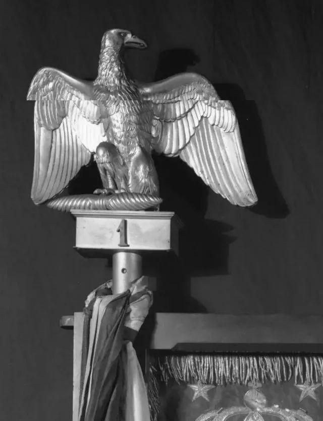  冒充|2名男子冒充警察，偷走13件国宝文物，价值5亿美元，至今未被抓获