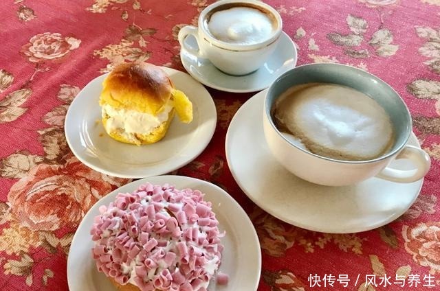 午餐|特殊的日子，自然要记录下来，晒晒昨天的早餐和午餐