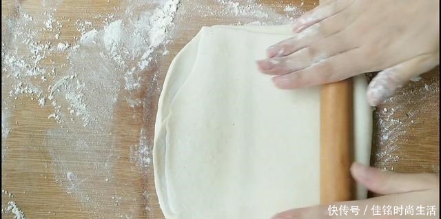 浓浓|戗面馒头的做法，一层一层撕着吃，浓浓面香味，越嚼越香