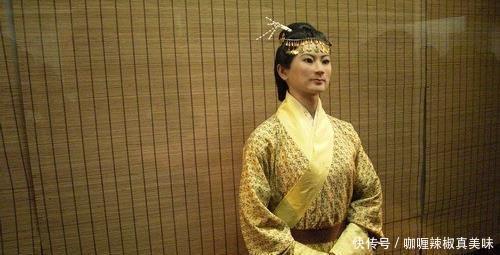  晚年|他是盗墓界“祖师爷”，曾金盆洗手，晚年出山帮专家挖出3件国宝！