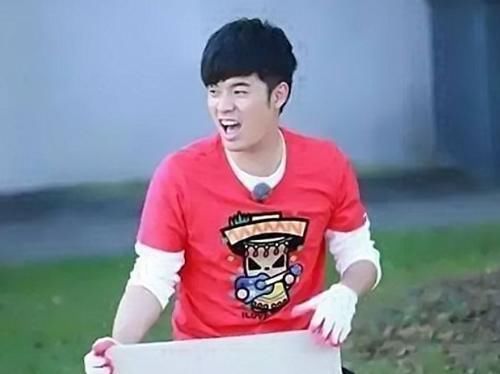 档综艺|离开《跑男》后,邓超演电影,陈赫演小品,而他却一无是处