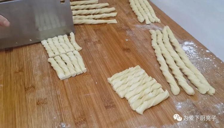 简单|我家零食从来不用买,切一切锅里一炸,比油条薯片好吃,越嚼越香