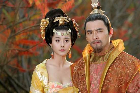 神魂颠倒|杨玉环到底有何特别之处为何把唐玄宗父子迷得神魂颠倒