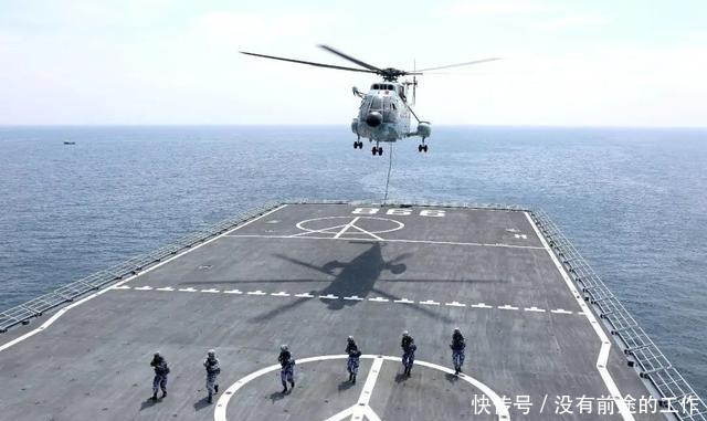 引外|075舰上疑似出现无人机,引外媒关注!这种灰机是干啥的?